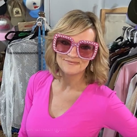 🤘The Motley Cruise February 7th- Disney!!! - Picture 2 of 15